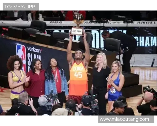 休斯顿迪纳摩对阵洛杉矶FC精彩直播全程回顾与赛后分析