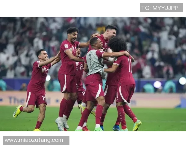 国足客场挑战伊拉克全力争胜期待精彩表现与历史交锋回顾 国足客场挑战伊拉克全力争胜期待精彩表现与历史交锋回顾