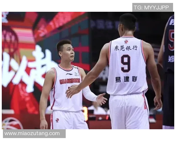 奥丹斯与灵比激战正酣谁能在这场较量中笑到最后 奥丹斯与灵比激战正酣谁能在这场较量中笑到最后