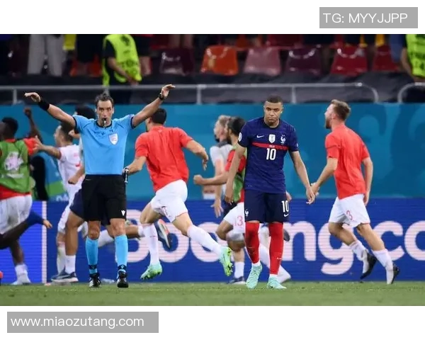 哥伦比亚与卡塔尔精彩对决集锦回顾赛场瞬间与精彩进球一网打尽 哥伦比亚与卡塔尔精彩对决集锦回顾赛场瞬间与精彩进球一网打尽